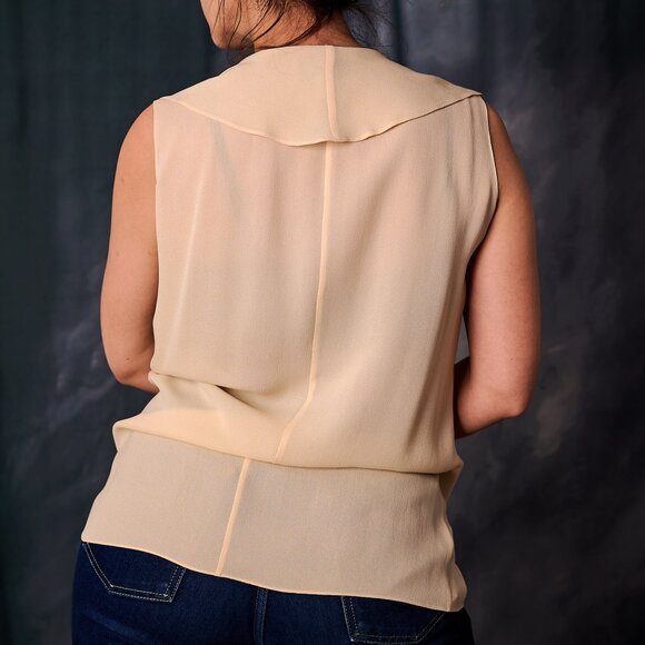 Vintage 90's Emanuel Ungaro Soft Cream Ruffled Blouse Size 8 - Picture 5 of 9